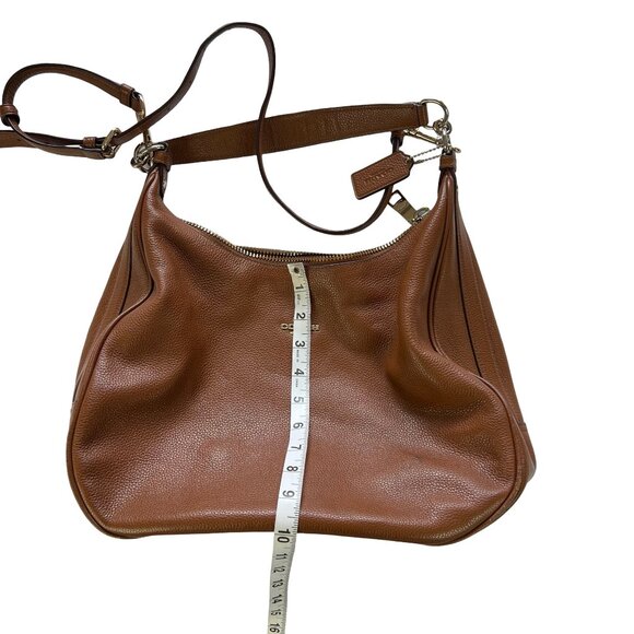 COACH Medium size, brown, CROSSBODY, SHOULDER, LEATHER HOBO BAG. - Picture 12 of 15